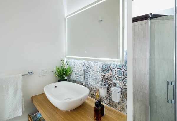 Villa San Lorenzo Rosmarino: Bad