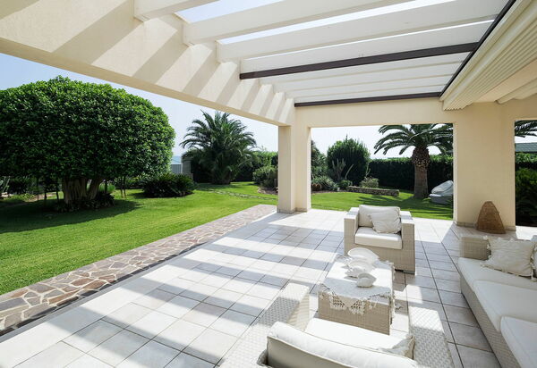 Villa La Plage: Balkon / Terrasse / Patio