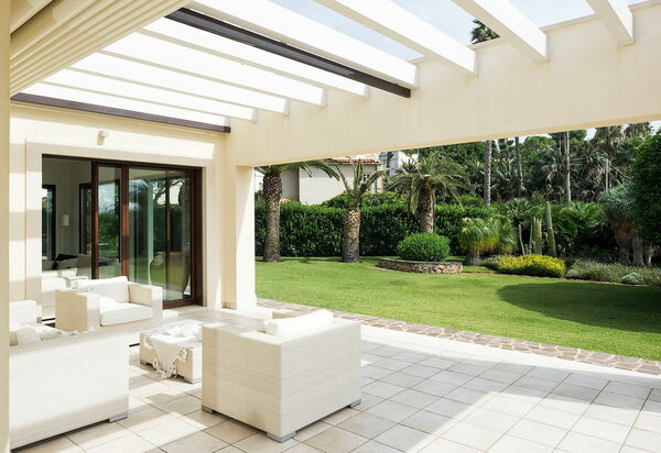 Villa La Plage: Balkon / Terrasse / Patio