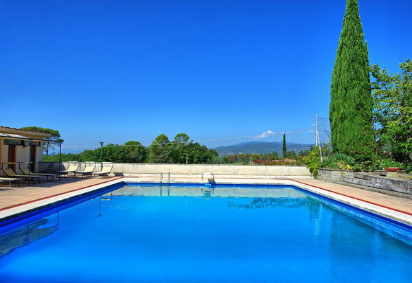 Villa Cuculo: Schwimmbad