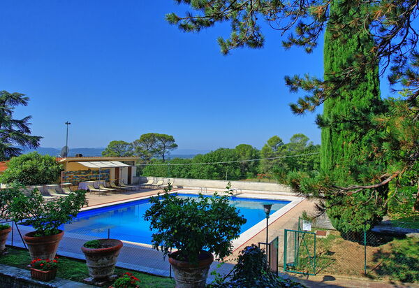 Villa Cuculo: Garten, Schwimmbad