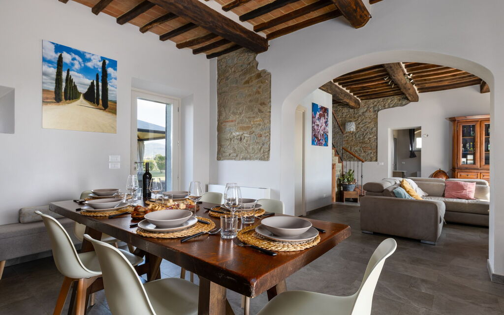 Villa Dei Vini: Dining Room, Living Room