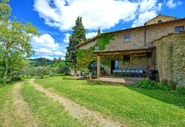 Maggiano: Draussen, Garten