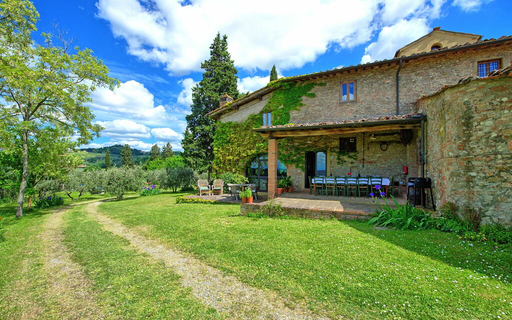 Maggiano: Garden, Outdoor