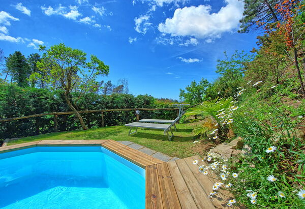 Casale Di Cozzile: Garten, Schwimmbad