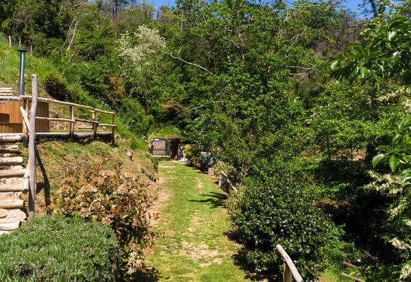 Casale Di Cozzile: Draussen