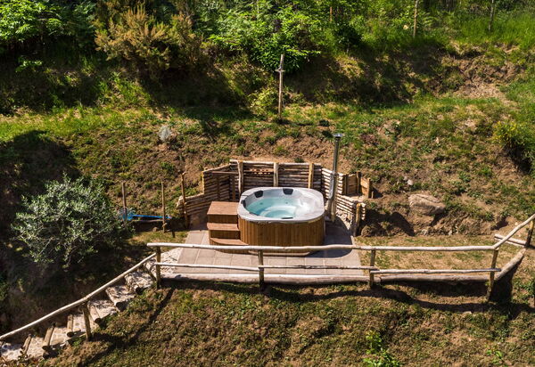 Casale Di Cozzile: Draussen