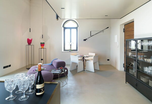 Torre Isola Bella: Гостиная, Столовая