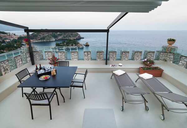 Torre Isola Bella: Балкон / Терраса / Патио