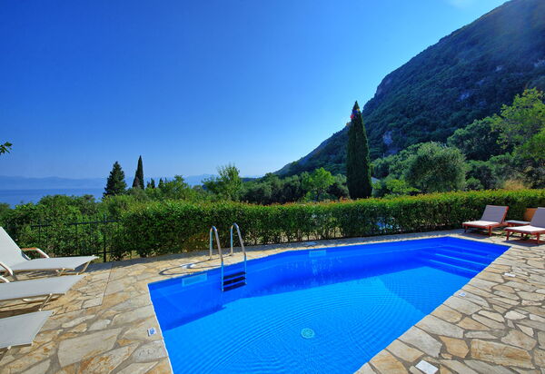 Villa Melodia: slå samman