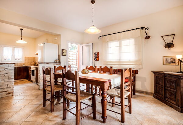 Villa Melodia: Lunchrum