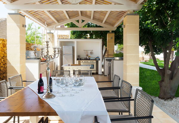 Villa Pietra Del Sole: Außen, Balkon / Terrasse / Patio, Draussen
