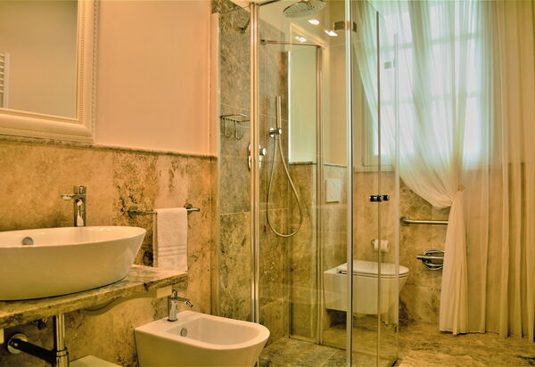 Il Sole Di Vino: Bad