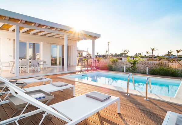 Villa San Lorenzo Palma: Draussen, Schwimmbad