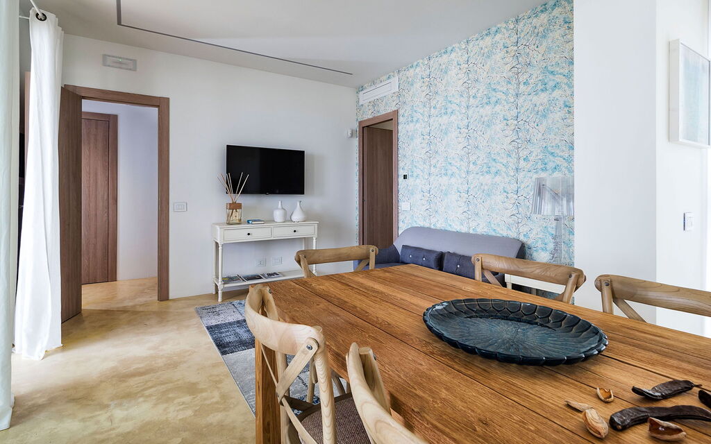 Villa San Lorenzo Lavanda: Dining Room, Kitchen
