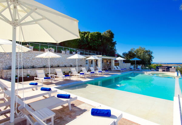 Villa Corfu Panorama: pool, Udendørs