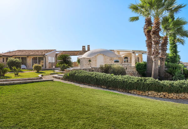 Villa Del Mito: Außen, Draussen, Garten