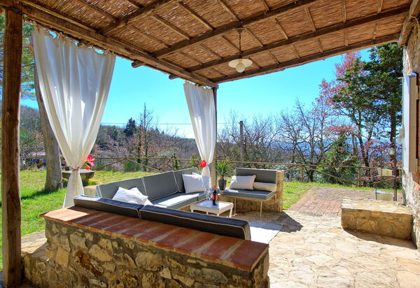 Casa Fioraie: Draussen