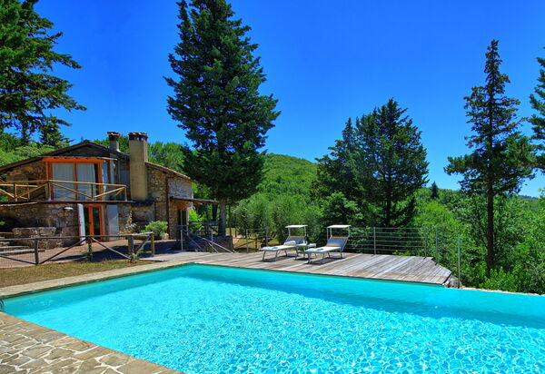 Casa Fioraie: Draussen, Schwimmbad