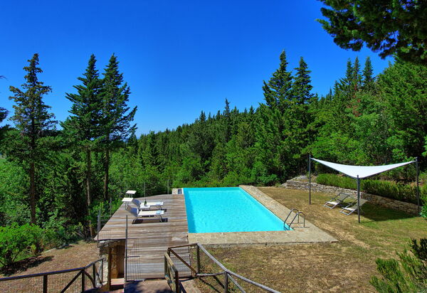 Casa Fioraie: Ansichten, Garten, Schwimmbad