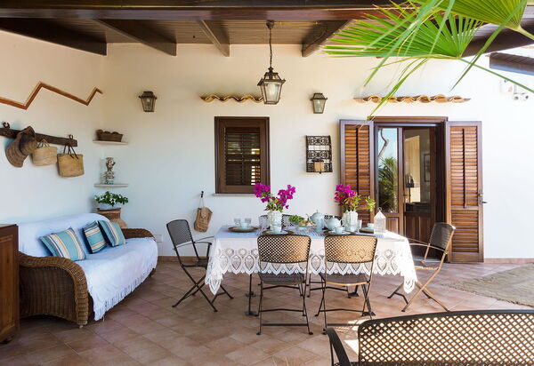 Villa Cala Mancina: Draussen