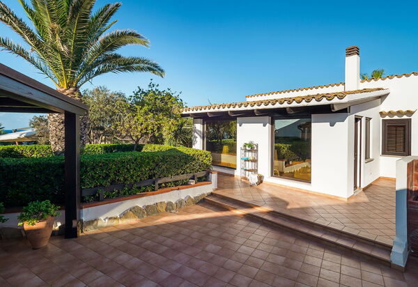 Villa Cala Mancina: Draussen