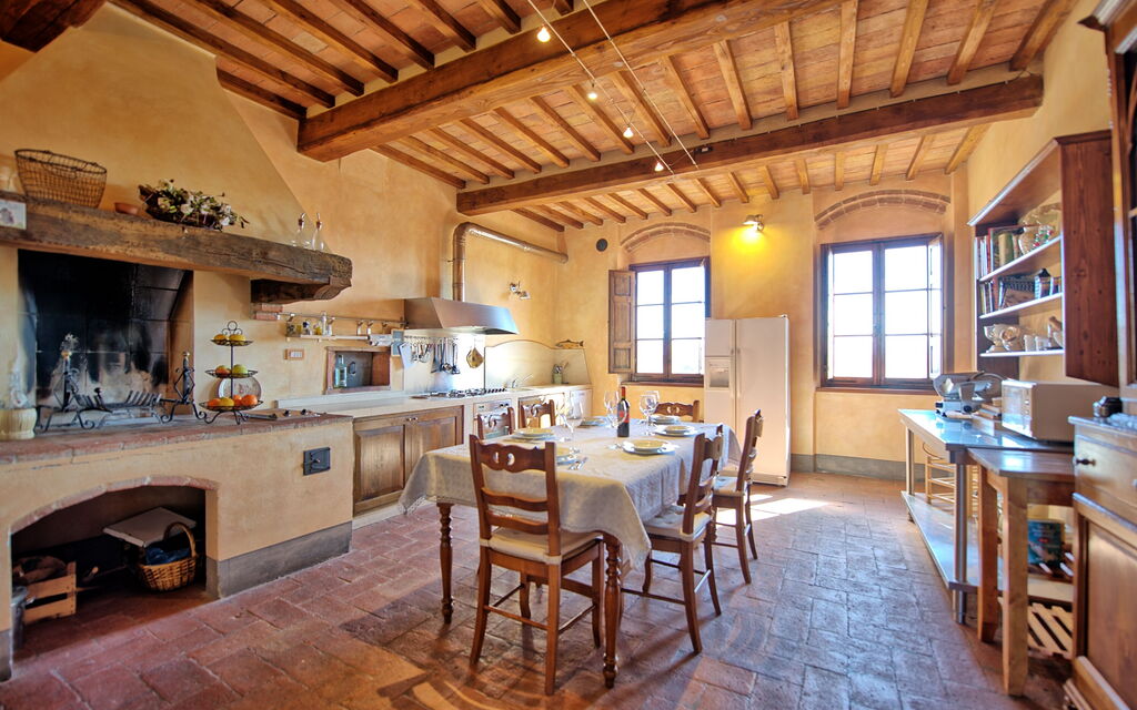 Palazzo Del Capitano: Cucina, Sala da pranzo