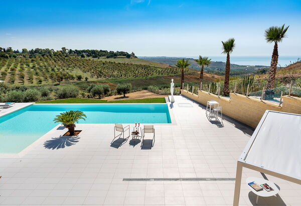 Villa Camemi: бассейн, Взгляды, Лето, Открытый