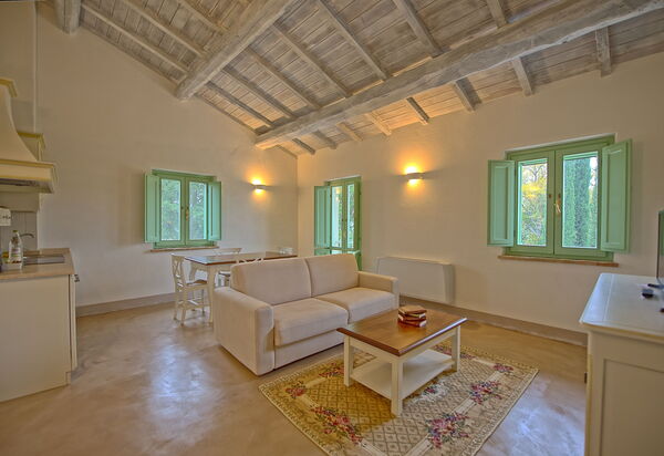 Villa Apollinare: Dining Room, Kitchen, Living Room