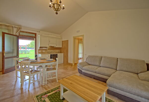 Villa Apollinare: Dining Room, Kitchen, Living Room