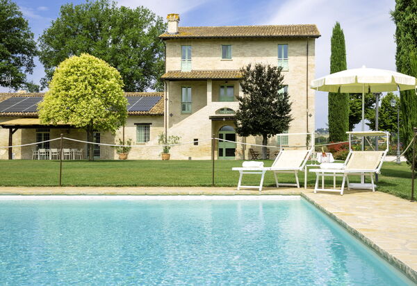 Villa Apollinare: Pool