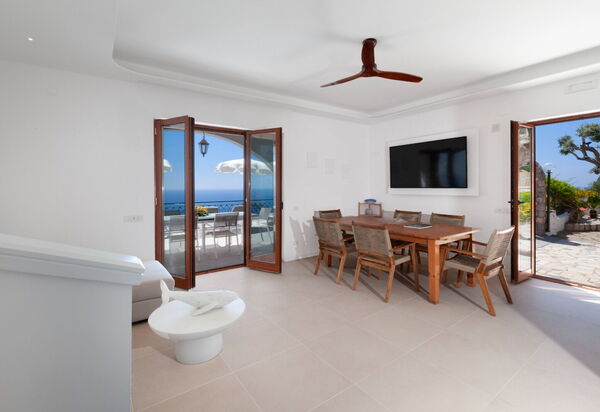 Villa Marianna: Столовая