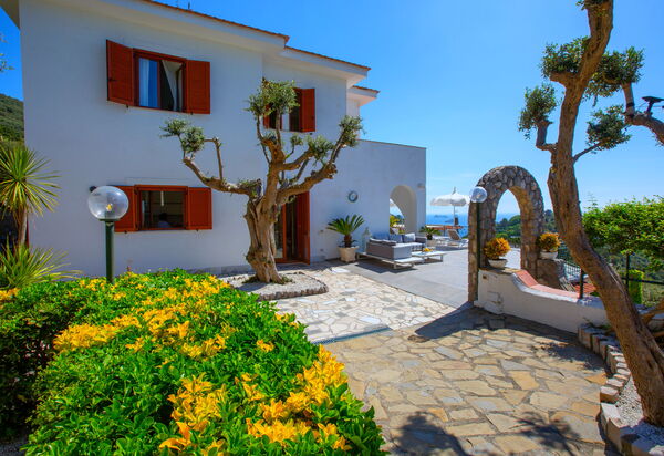 Villa Marianna: Взгляды, Открытый, Экстерьеры