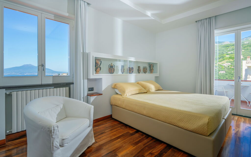 Villa Antonietta: Bedroom, Scenic View
