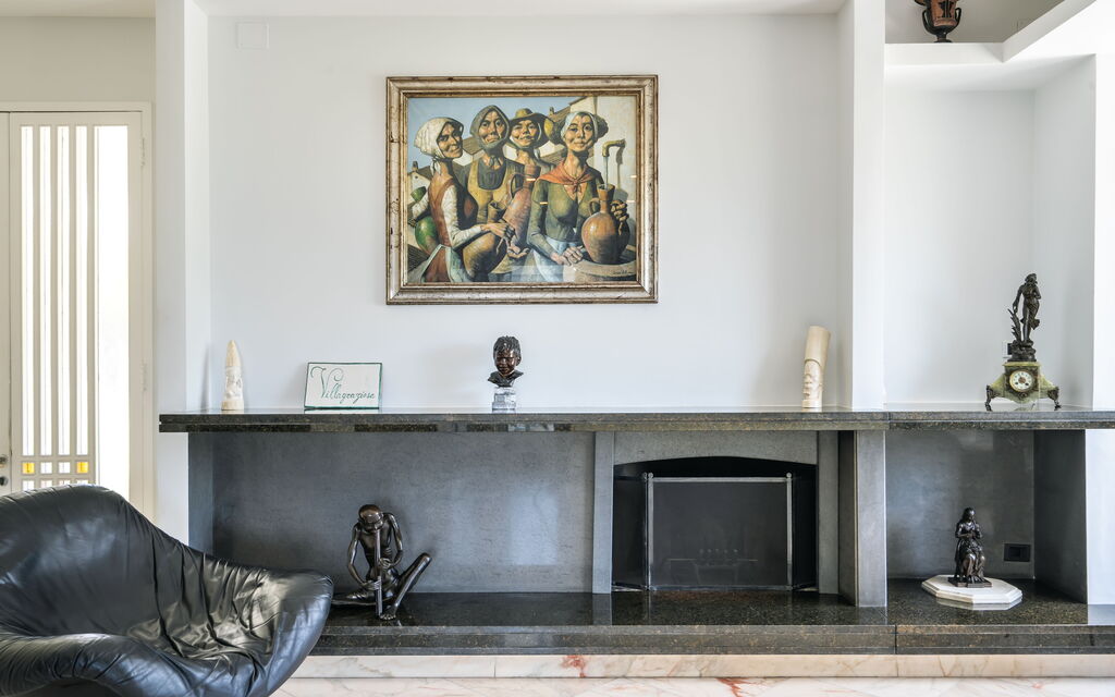 Villa Antonietta: Living Room, Room Detail