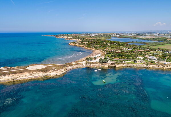 Baia Del Mare: Взгляды