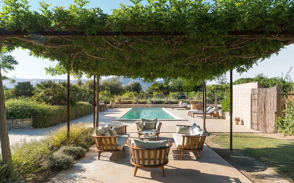 Villa Degli Aranci: all'aperto, Esterni, Piscina