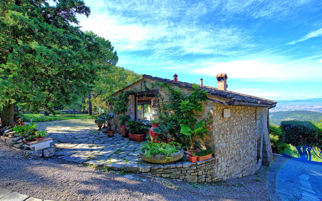 Villa Ancora: Building Exterior, Outdoor
