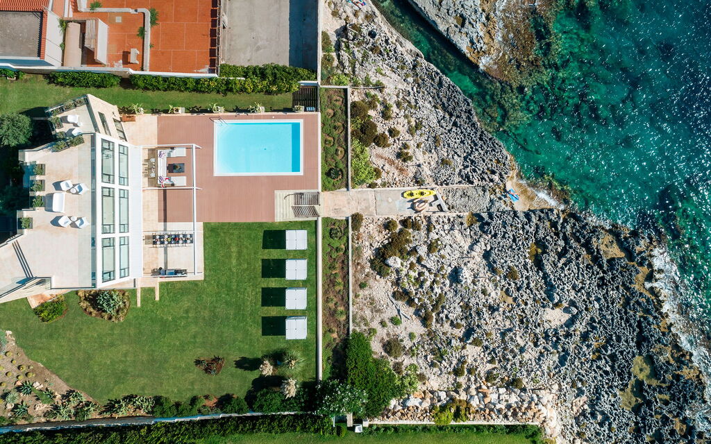 Villa Angelina: Scenic View