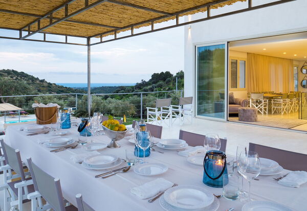 Villa Contra: Balcony / Terrace / Patio, Outdoor