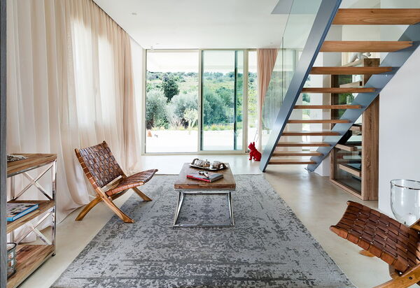 Villa Contra: Living Room