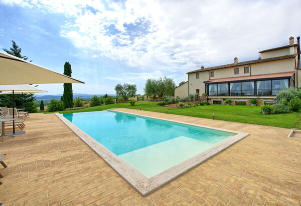 Villa Le Buche: Building Exterior, Garden, Outdoor, Pool