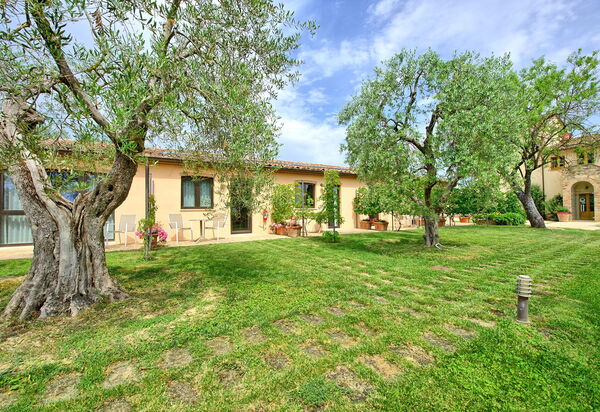 Villa Le Buche: Garden, Outdoor