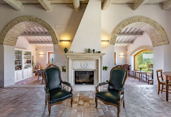 Villa Le Buche: Living Room