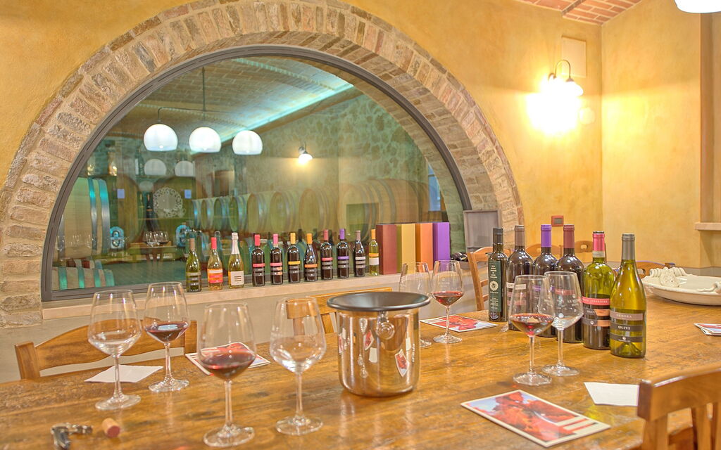 Villa Le Buche: Activities, Amenities