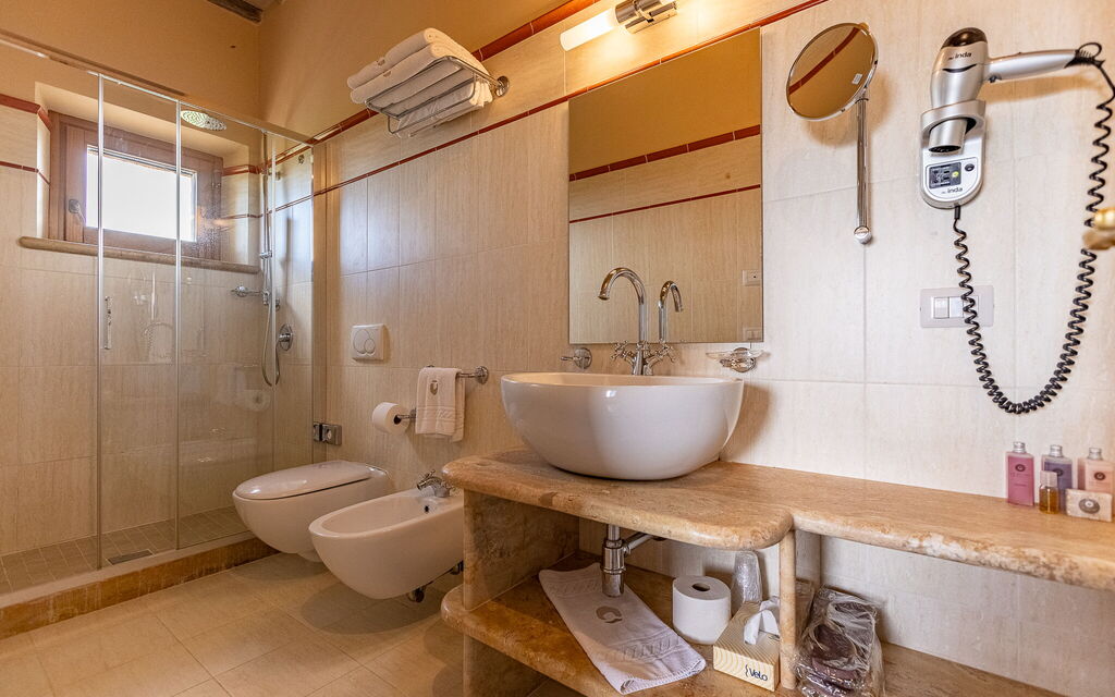 Villa Le Buche: Bathroom