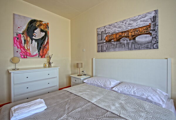 Nicola: Schlafzimmer