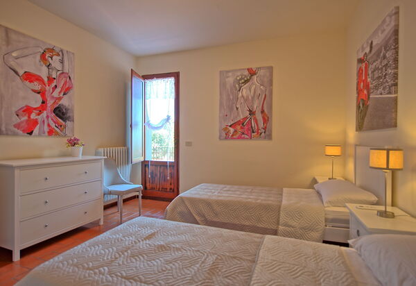 Nicola: Schlafzimmer