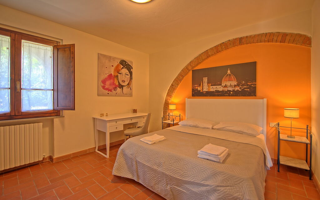 Nicola: Camera da letto