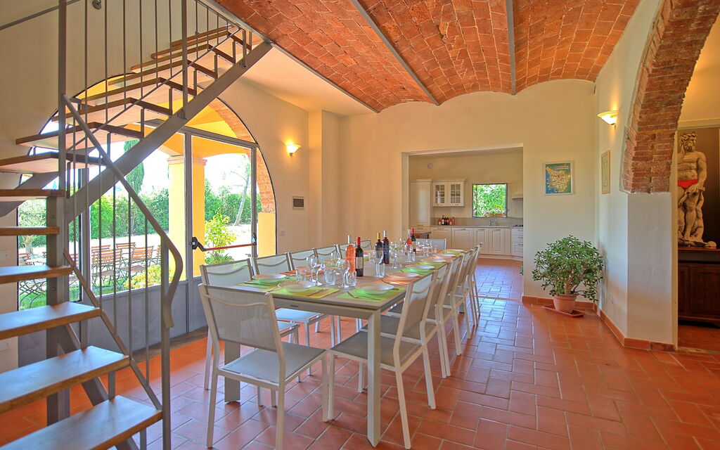 Nicola: Sala da pranzo